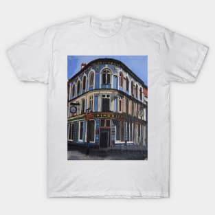 Public House, Kingston Upon Hull, England T-Shirt